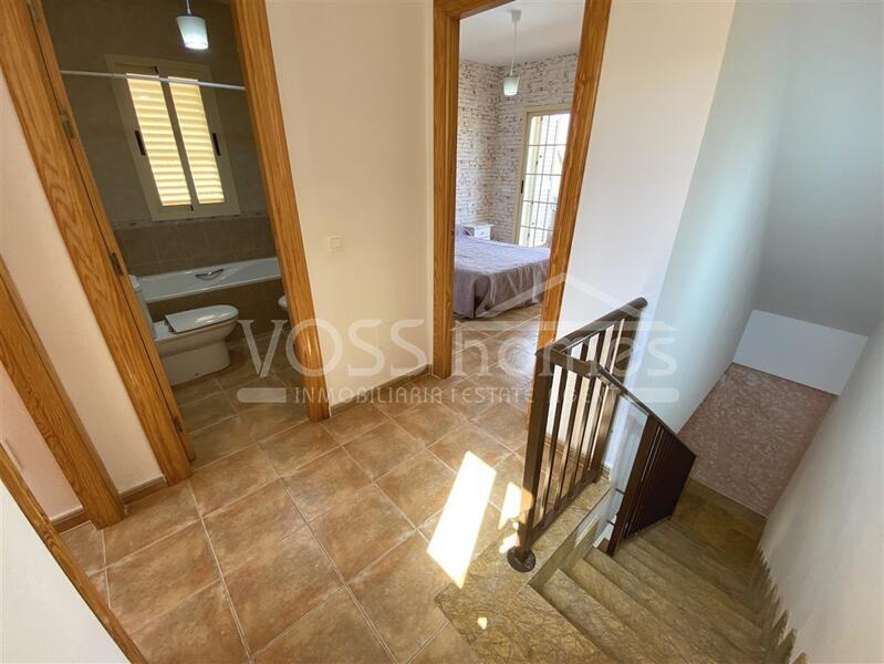 VHR2610: Duplex for Rent in La Alfoquia Area